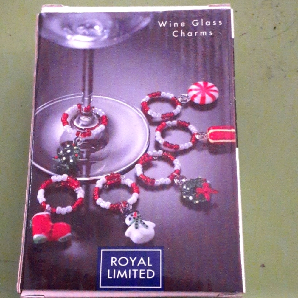 Nwt Royal Limited Wine Glass Charms